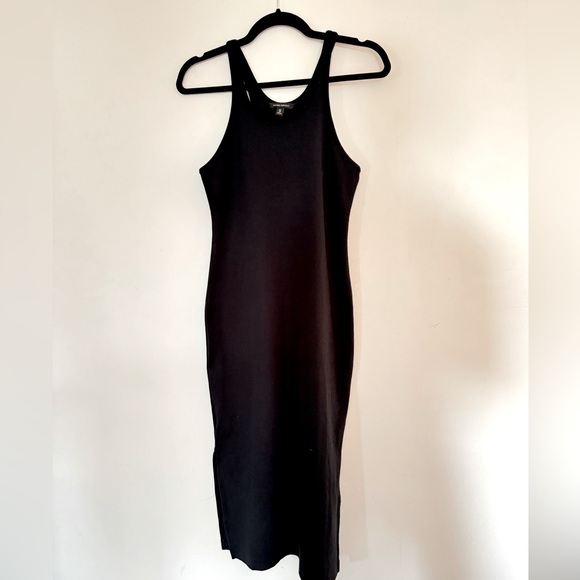 Banana Republic - Relaxed Ribbed Racerback Maxi Dress with Side Slits - Picture 3 of 4